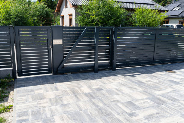 Best Driveway Pavers Near Me  in Huntgburg, IN
