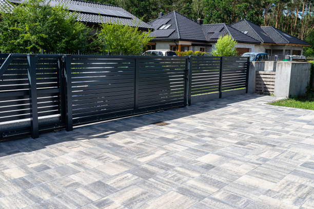 Best Driveway Paving Contractor  in Huntgburg, IN
