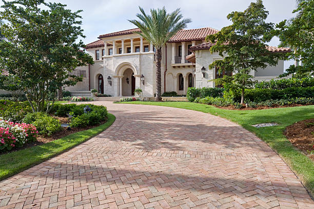 Best Commercial Driveway Pavers  in Huntgburg, IN